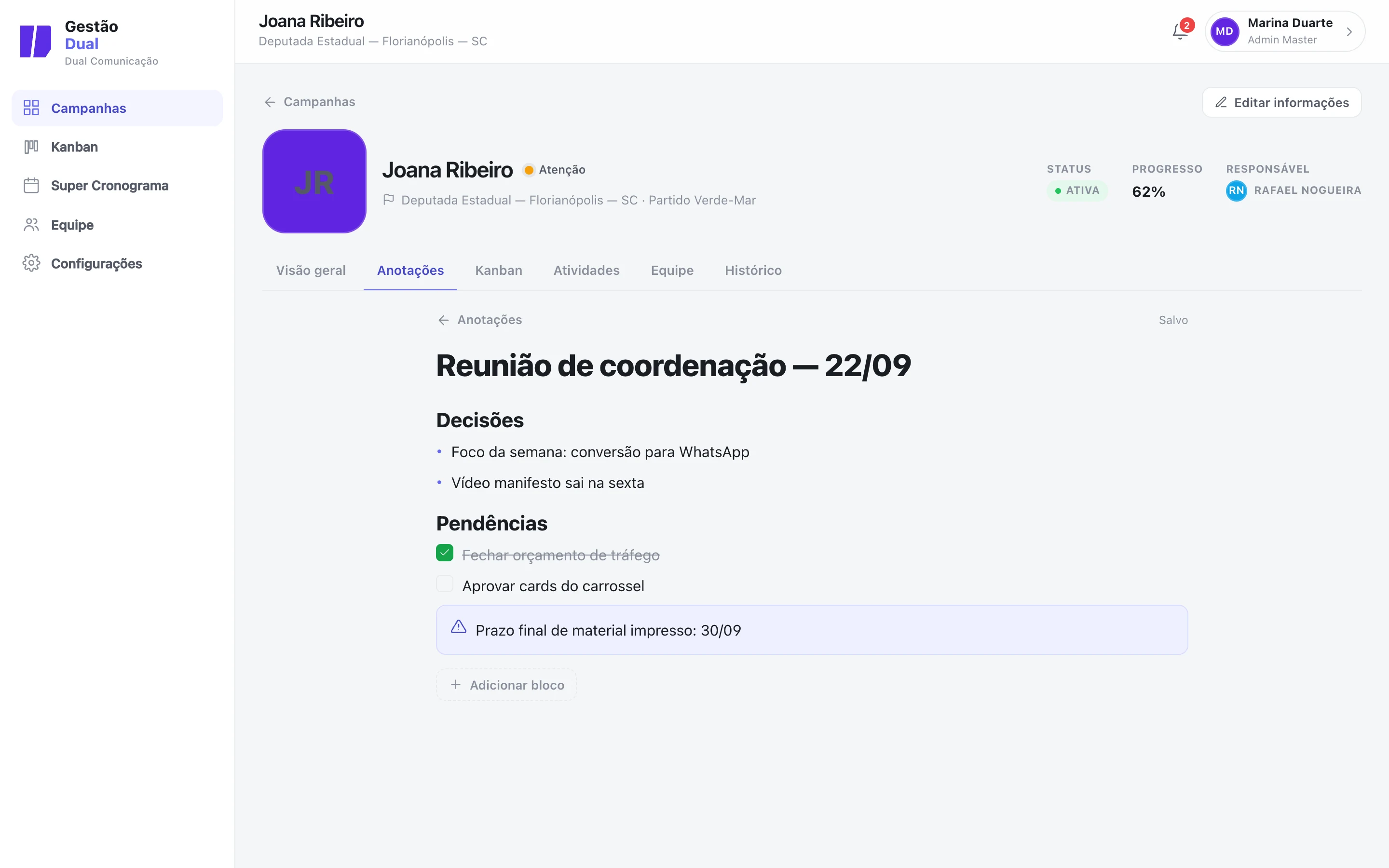 Editor de anotações com blocos de título, lista, checklist e aviso